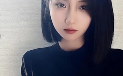 坐在老师的棒棒上写作业